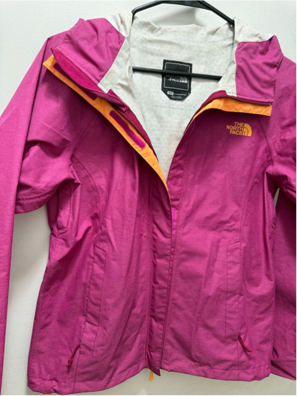 Women's The North Face Pink Orange HyVent 2.5L Jacket S - Picture 3 of 6